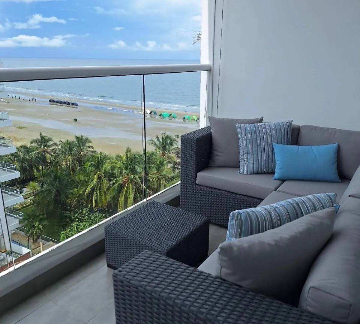 Beautiful, Remodeled Apartment In Spiaggia Building, Best Area Of Cartagena 0*,